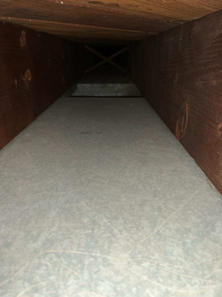 Air duct cleaning service job in Independence, OH