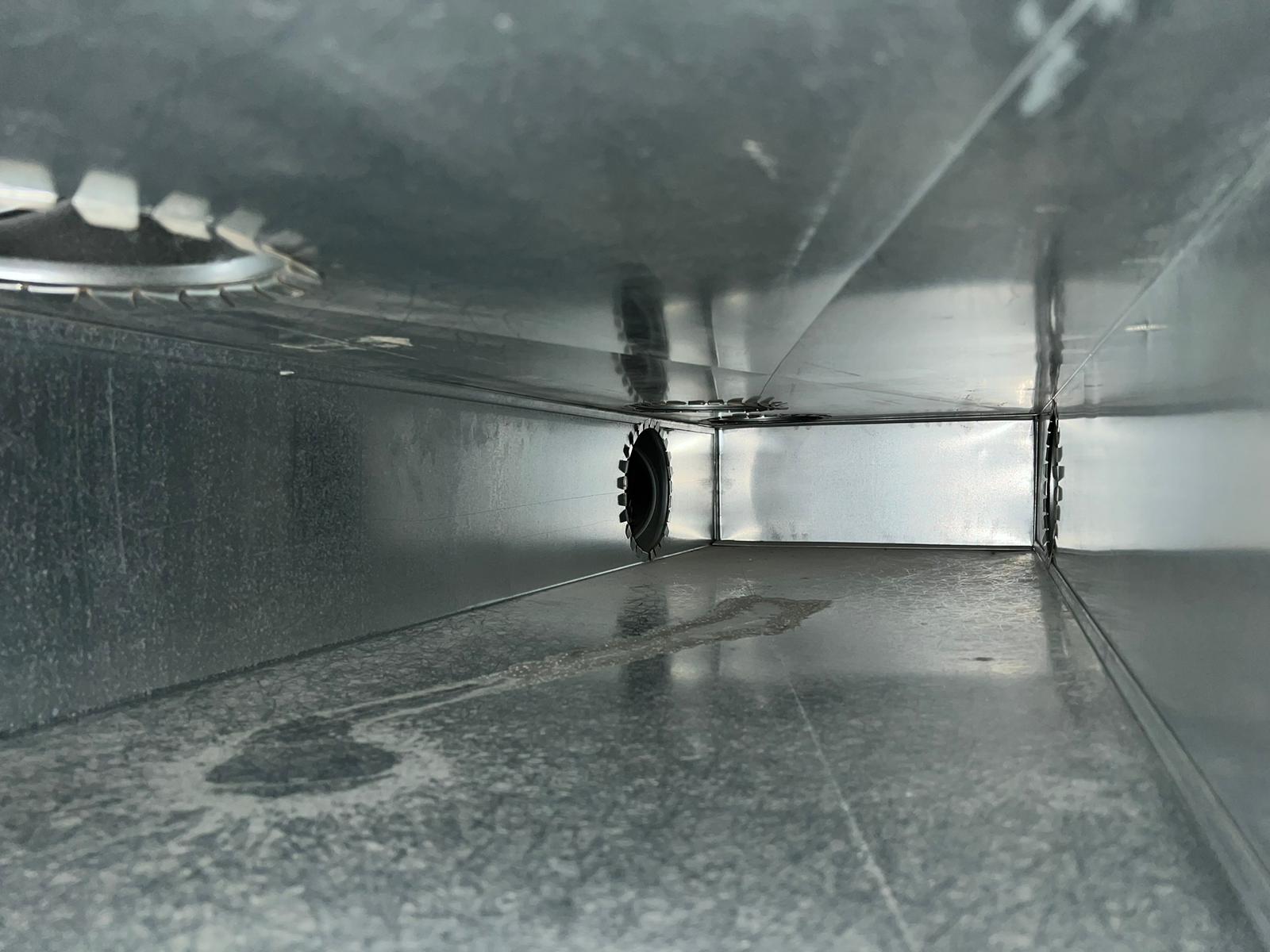 Before and after Main trunk and air duct cleaning in Mentor OH by Bee air duct cleaning